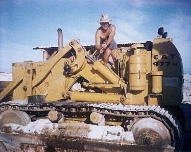 1965 → Commentaire de Gérard Gadaud mar. 25 janv. 2011 16:12:18 CET (82.229.140.46) qui est-ce?