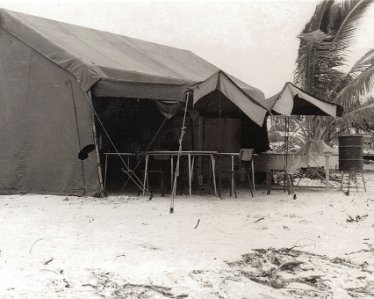 108 Gambier 04_67_ Tote_ 1ere popote officiers