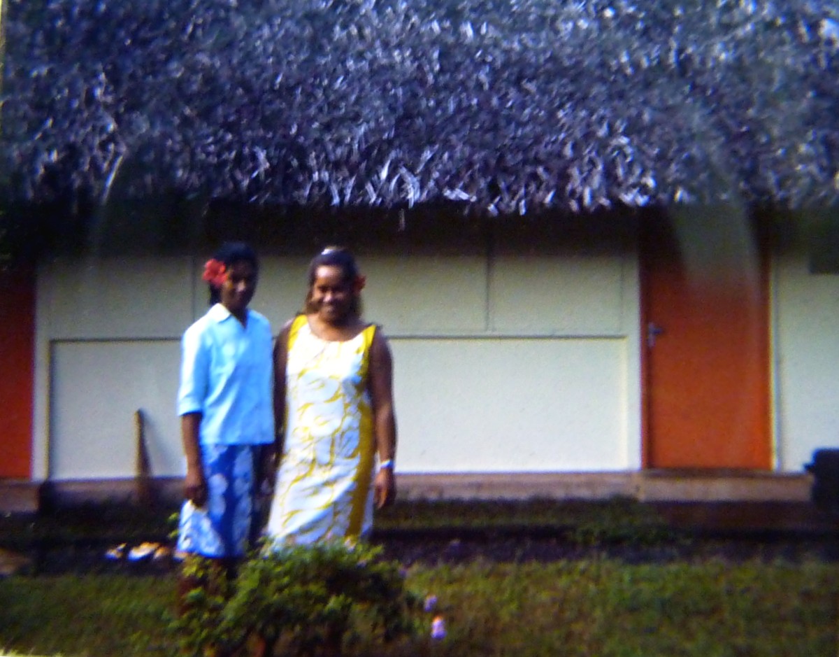 19661028 06 Tahiti les ménagères du centre detente