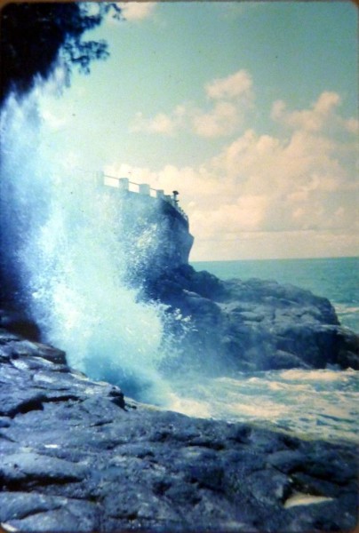 19680100 b06 Tahiti, trou du souffleur