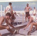 Totégégie 67, Sainte-Barbe.  A la scie, Henin et Grandjean, au fond Sgt Schmidt et Pernodet