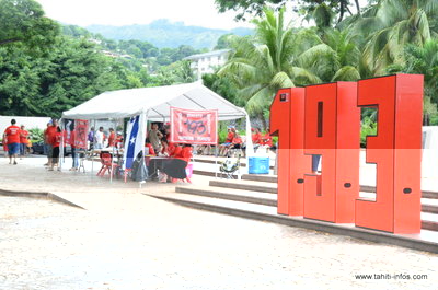 8882804-14072184.jpg (194.33 Kio) Consulté 1002 fois 8882804-14072184.jpg