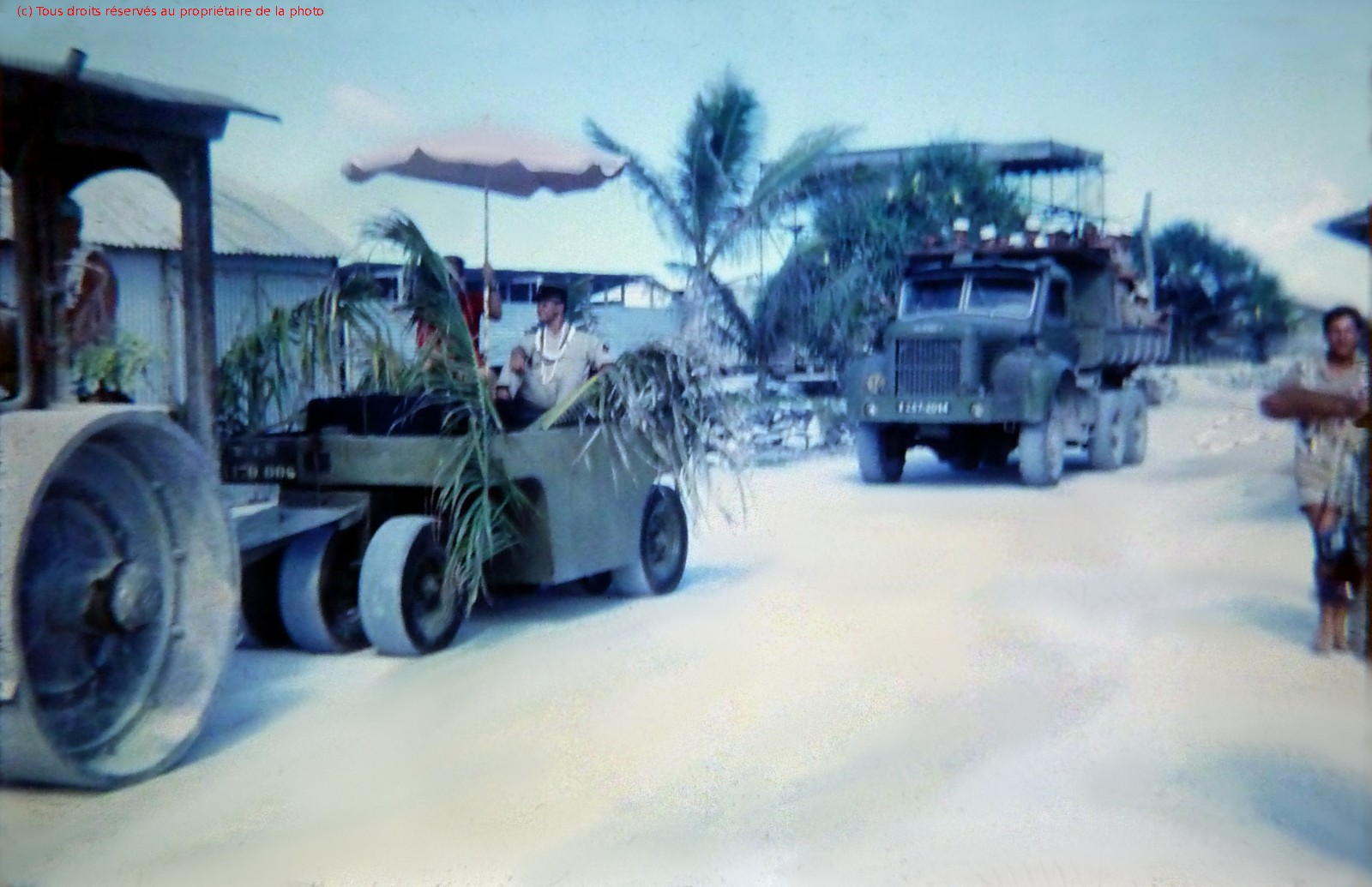 19680300 a20 fête à Totégégie