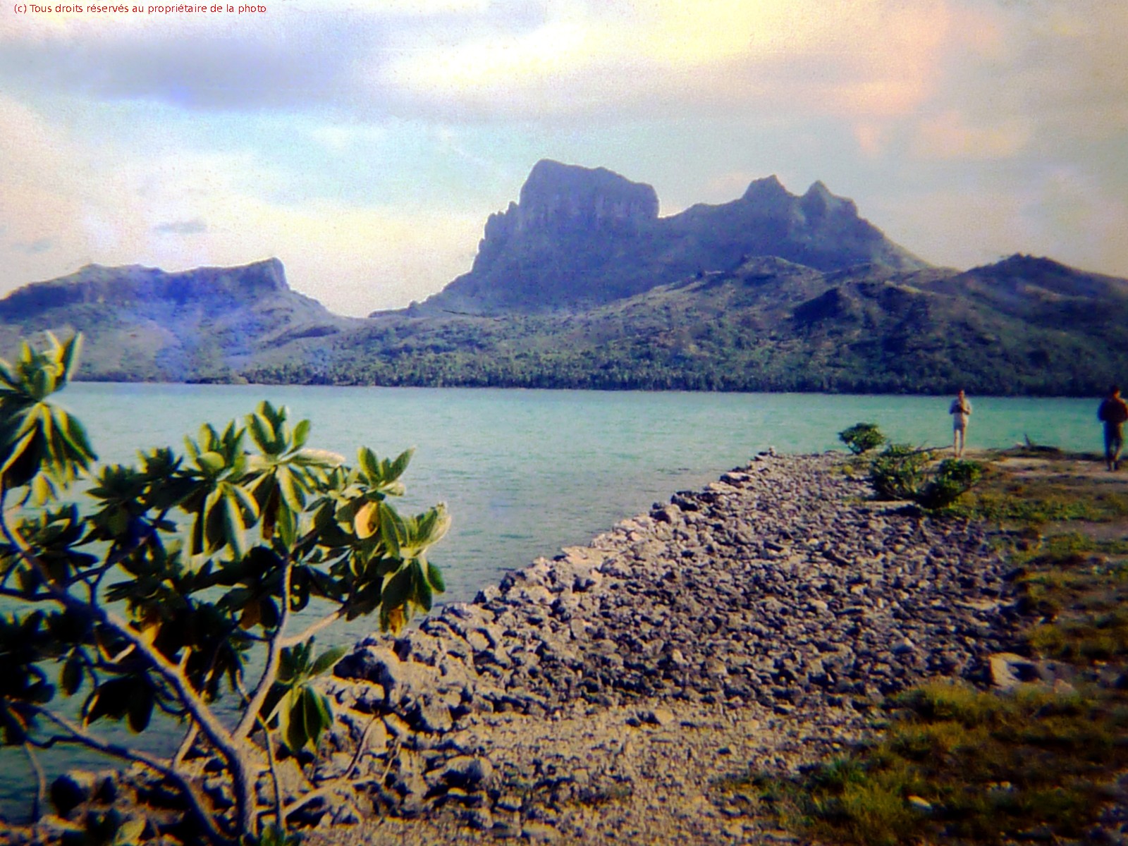19661200-a20 Bora Bora