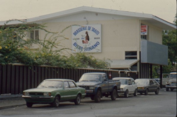 BRASSERIE HINANO