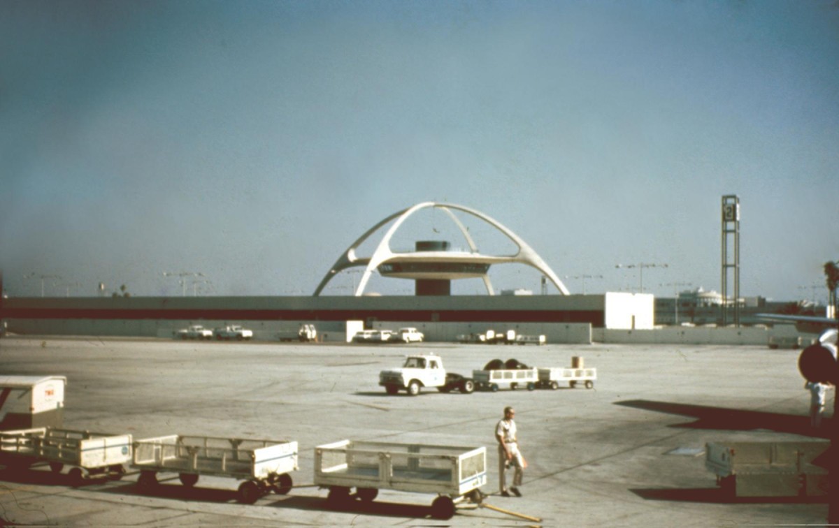 28/10/1966 vol Paris Papeete; escale à Los Angeles