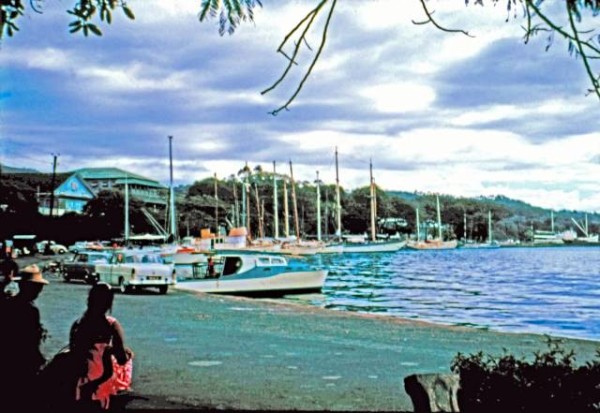 19670900_18_Papeete_port