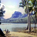 19661200 a13 tour de l'île de Bora Bora en vélo