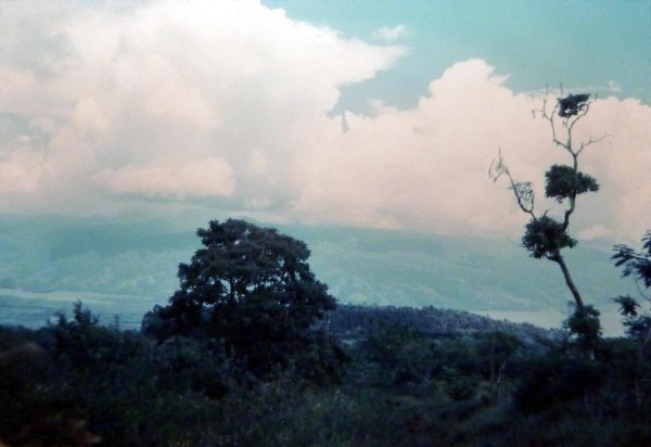 19680100 b18 vue de la Presqu’île. Tahiti Iti ou Taiarapu