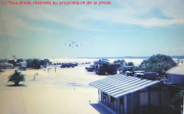 19680300 b04 Arrivée d'un DC6 à Totégégie