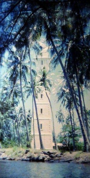 19680100 b05 Tahiti le phare de la Pointe Vénus