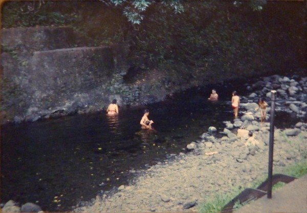 19680100 b13 Tahiti, tour de l'île