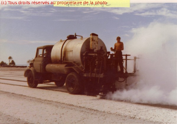 Gambier 67, goudronneuse, sapeur Litzler