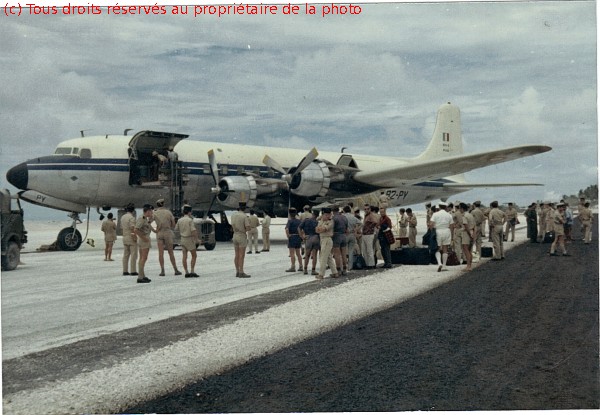 Totégégie 20.03.68, départ lt Le guennec. Adieu les Gambier